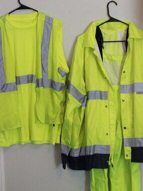Neon Yellow Reflective Fedex Uniform